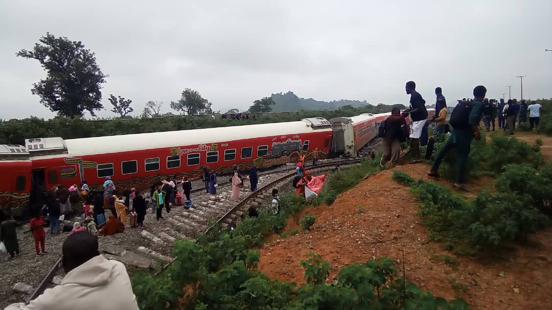 BREAKING NEWS: Abuja-Kaduna Train Derails Near Idah Village, Passengers Stranded - Time Nigeria Magazine